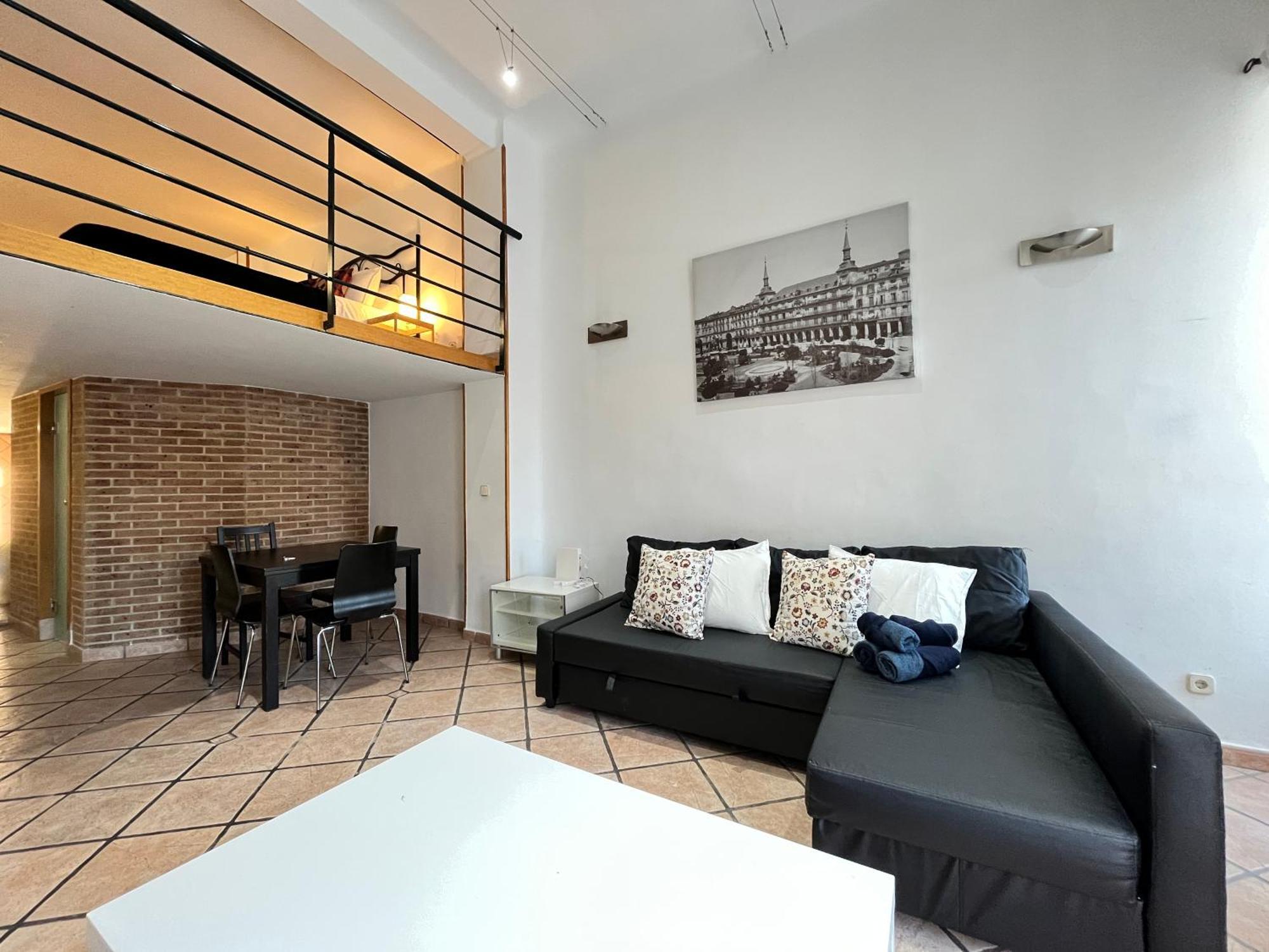 Loft Plaza Mayor 2 Temporal Madrid Exterior photo